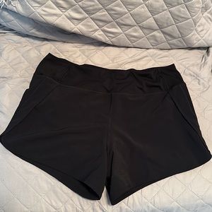 CRZ Yoga shorts